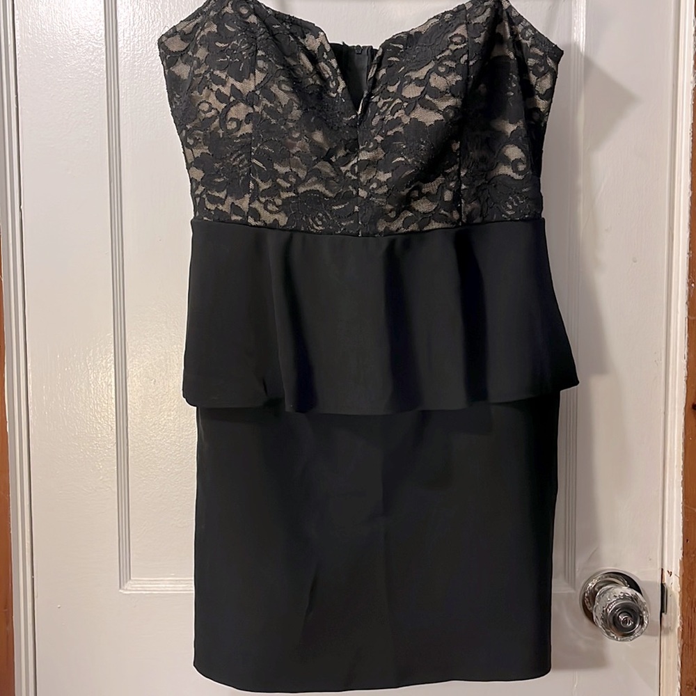 Deb Strapless Lace Peplum Dress Size 2X